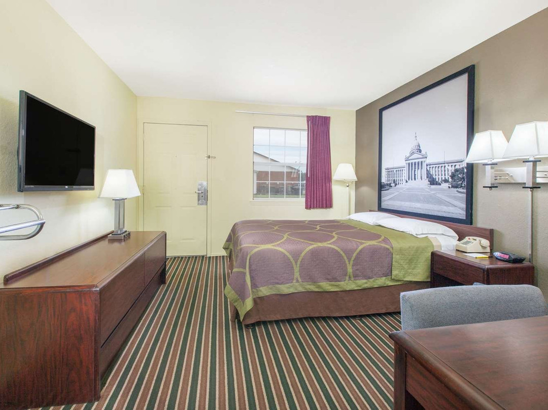 Super Stay Inn and Suites Muskogee主图