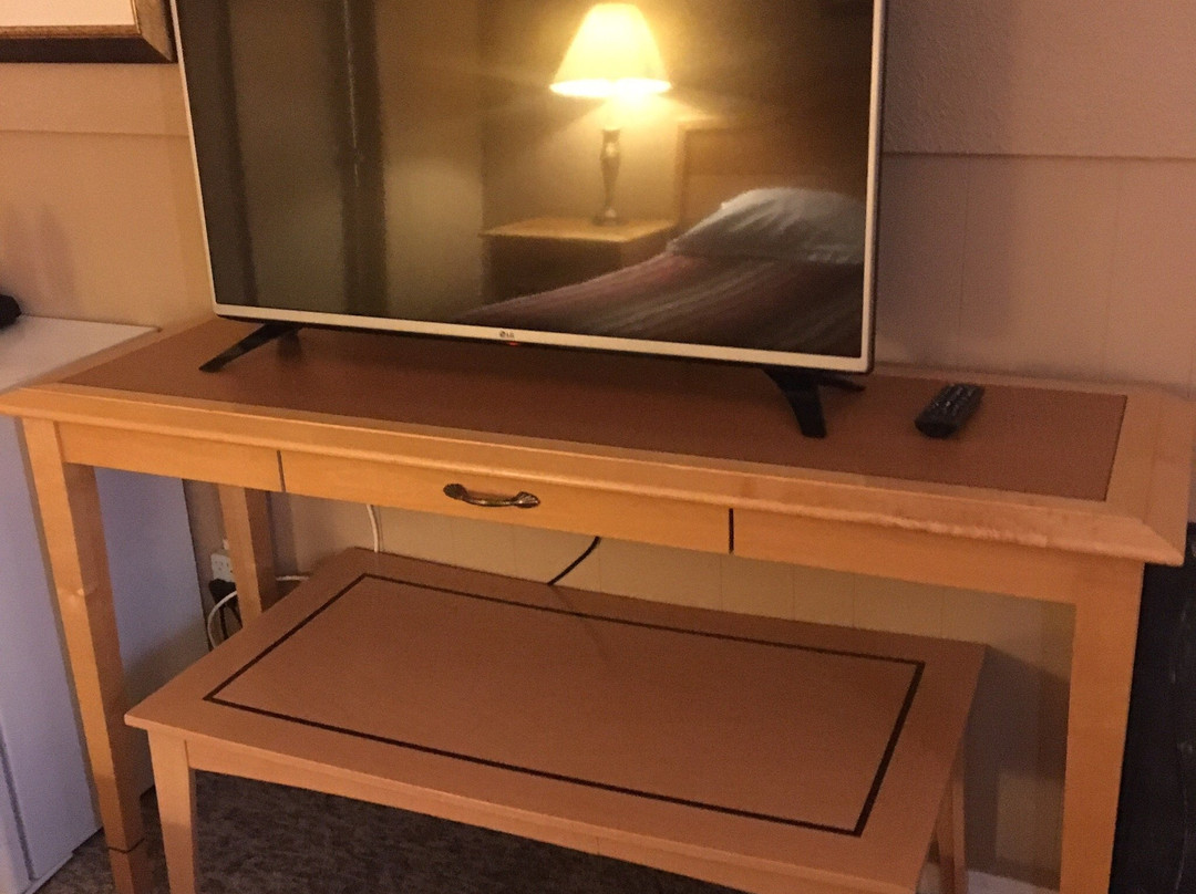 The Bulkley Valley Motel主图