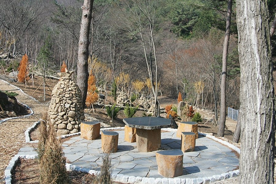 Jirisan Garden景点图片