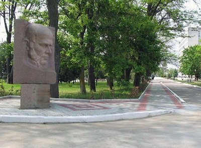 Monument to Pirogov景点图片