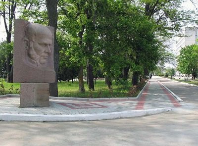 Monument to Pirogov-Saki必去景点
