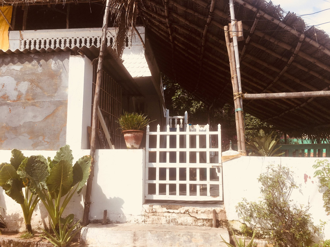 Salty Bone Divers-玛玛拉普蓝必去景点