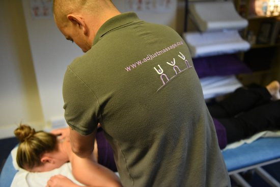 Adjust Massage景点图片