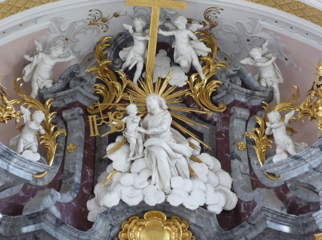 Eglise paroissiale de St-Pierre et de St-Paul-Gotzens必去景点