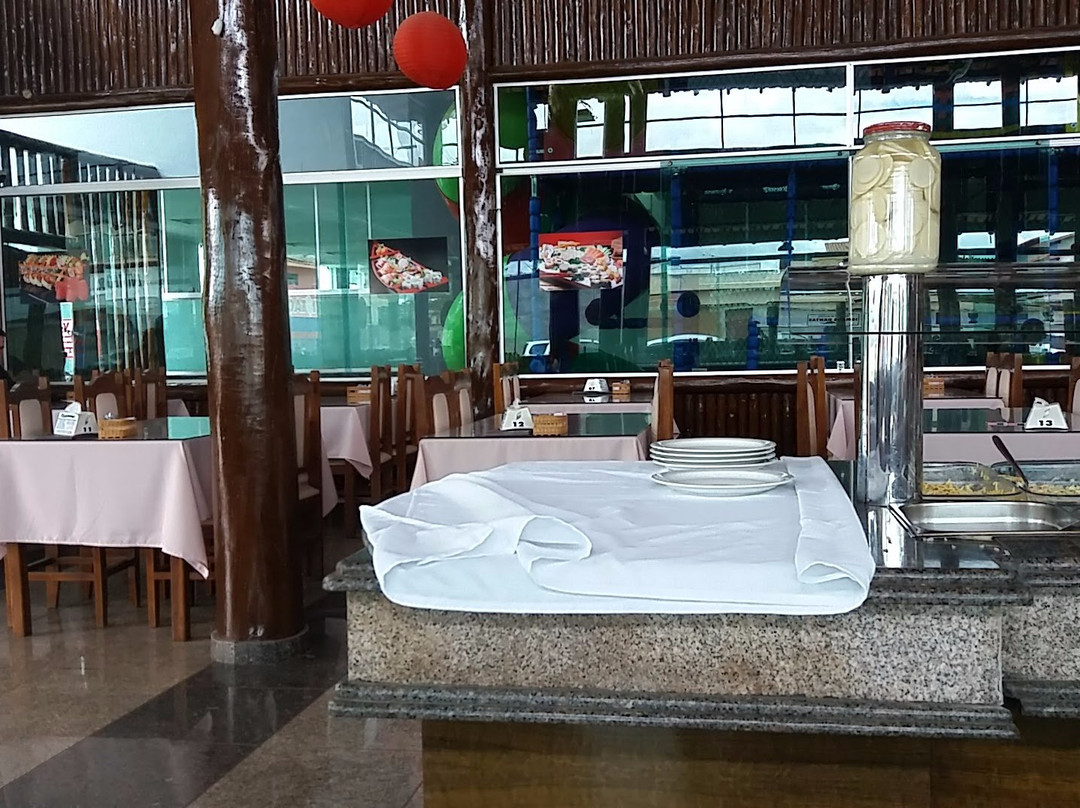 Avenida Grill & Hall