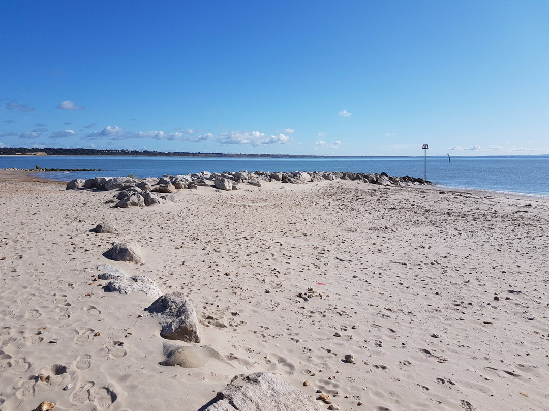 Mudeford Sandbank Beach景点图片