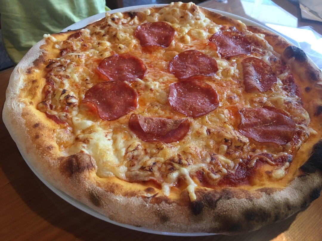 Catez ob Savi餐馆和美食-Gostilna & Pizzeria Italia Brežice