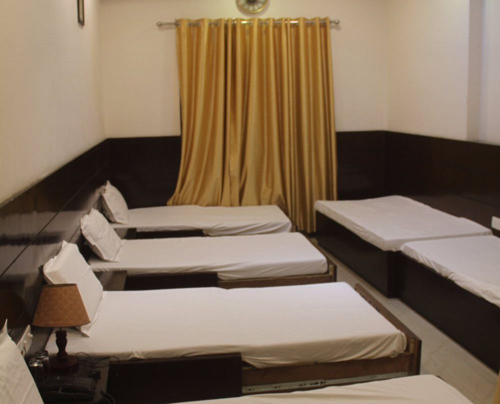 Hotel Atithi Palace