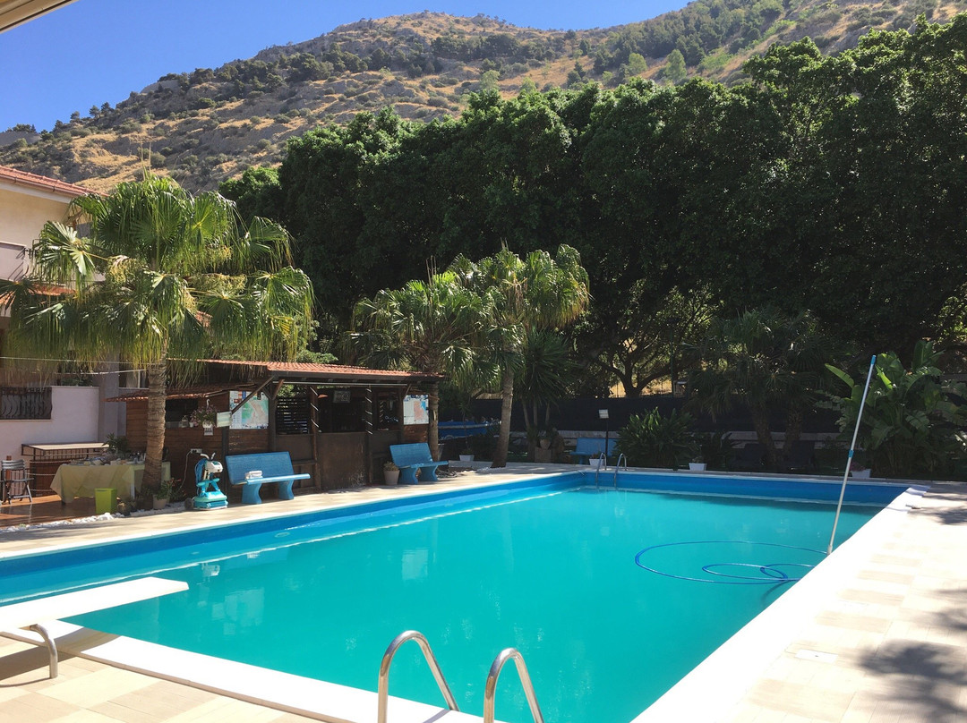 Alimena酒店住宿-Rooms and Pool Mondello