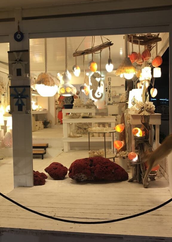 Abalon Art Gallery-切什梅必去景点