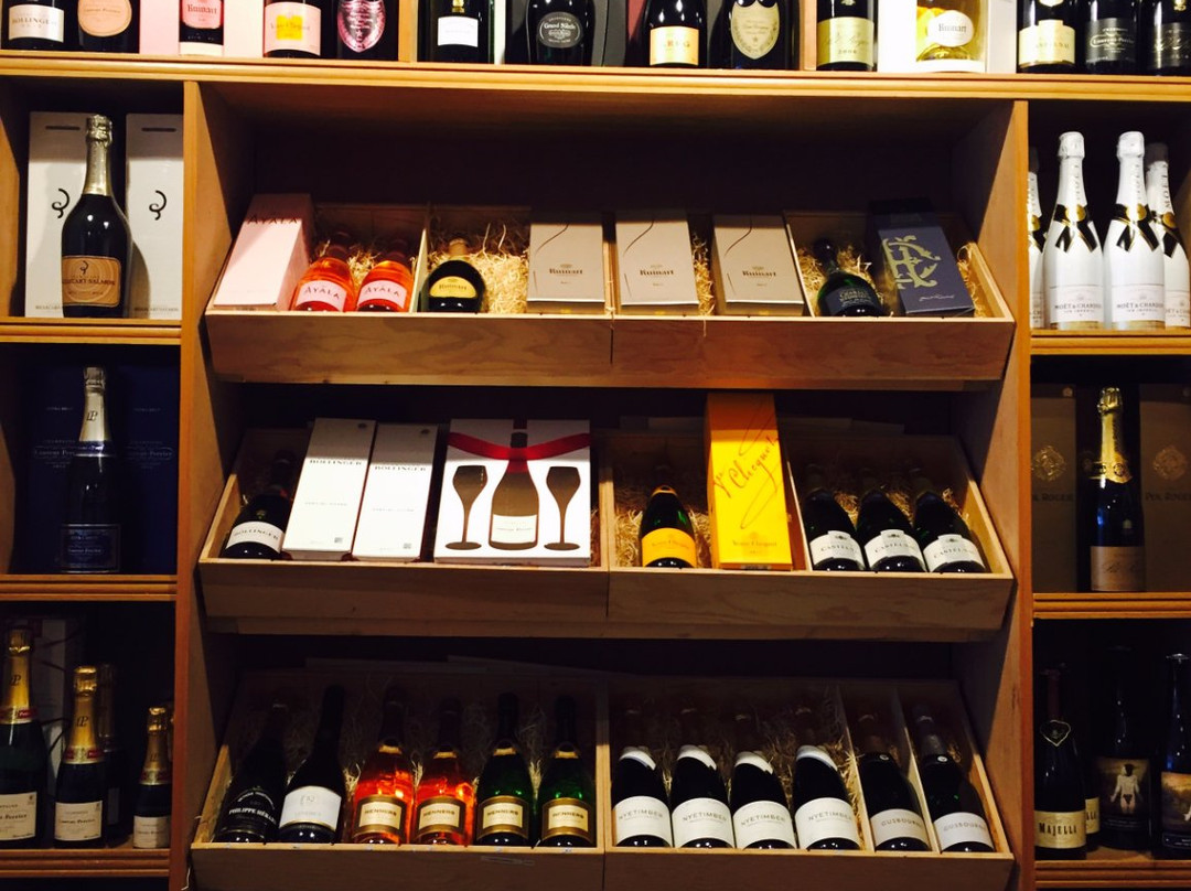 Corks Out-阿尔德利埃奇必去景点
