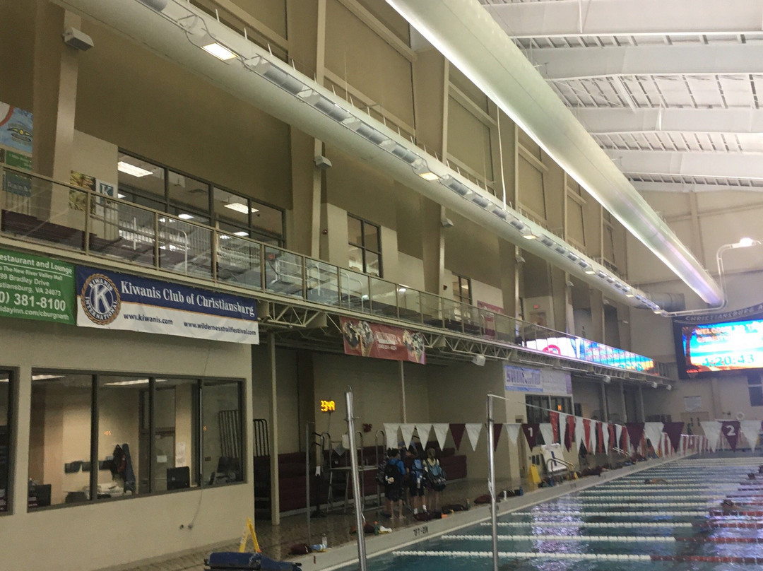 Christiansburg Aquatic Center-克里斯琴斯堡必去景点
