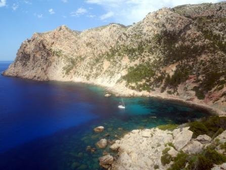 Torre Cala en Basset-Sant Elm必去景点