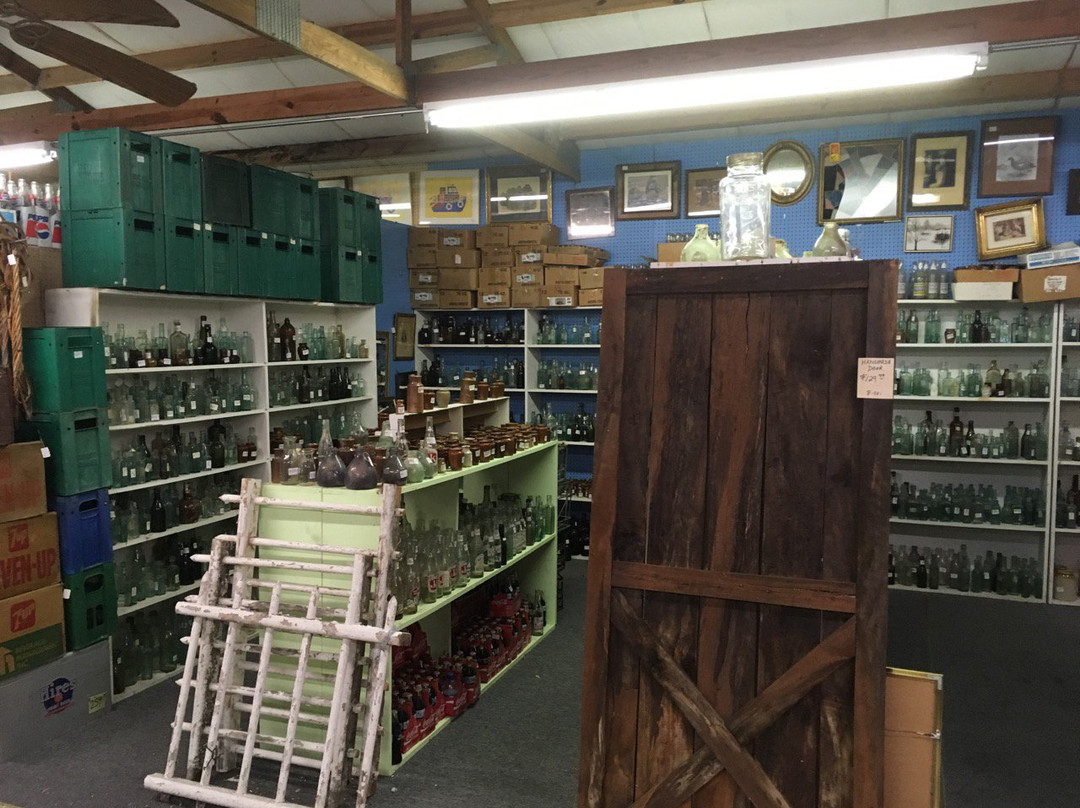 Webb's Antique Mall景点图片
