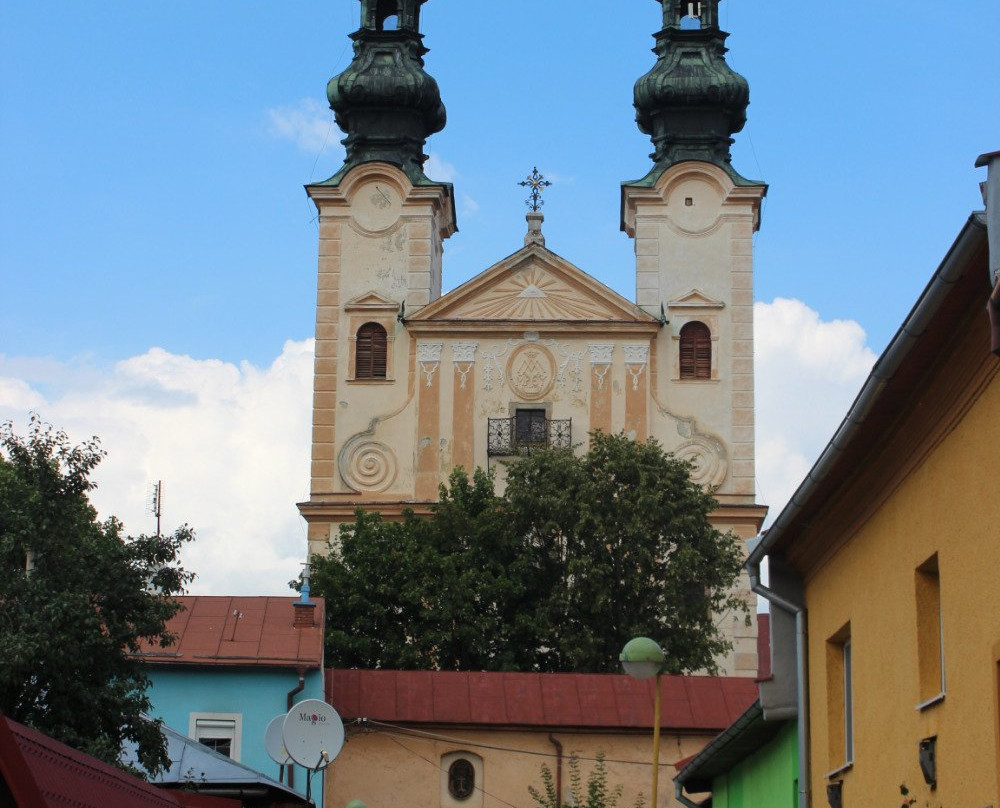 Church and Monastery of Piarists-Podolinec必去景点