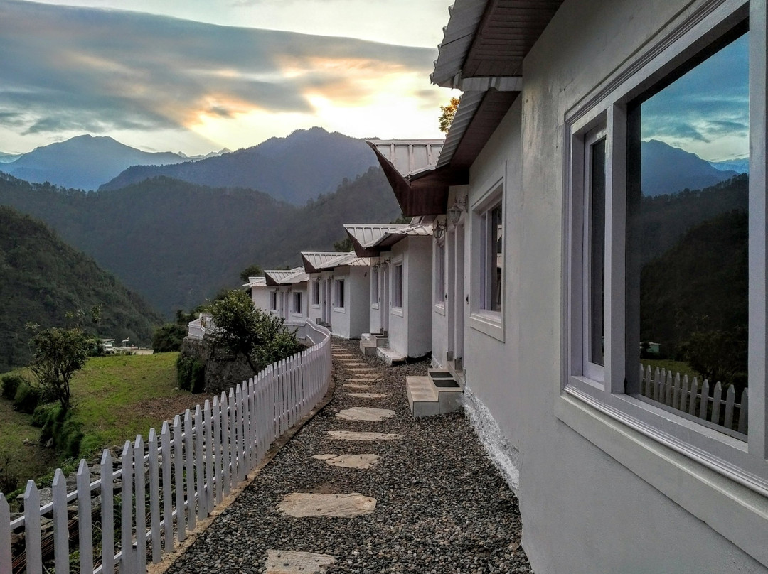 Villa Aadhya