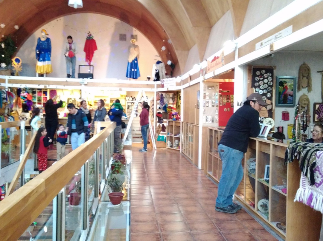 Centro Artesanal-蓬塔阿雷纳斯必去景点