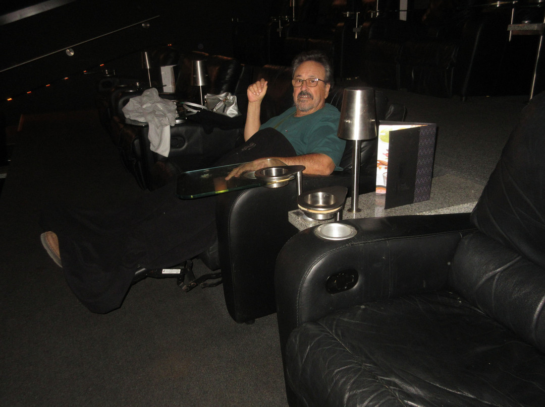 Cinemex La Paz Platino-拉巴斯必去景点