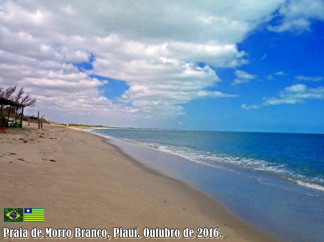 Morro Branco Beach景点图片