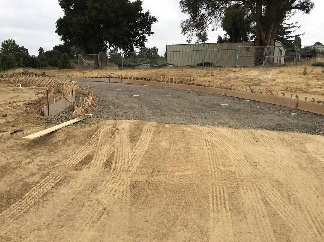 Lone Tree Cemetery-海沃德必去景点