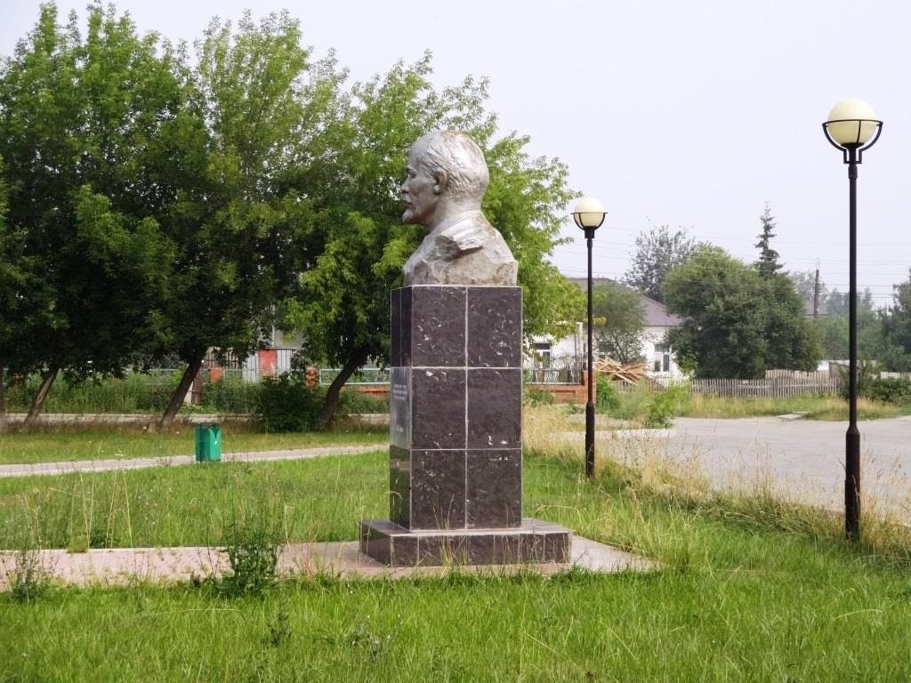 Bust of Lenin景点图片