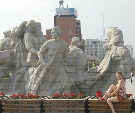 八女投江英烈群雕-牡丹江市必去景点