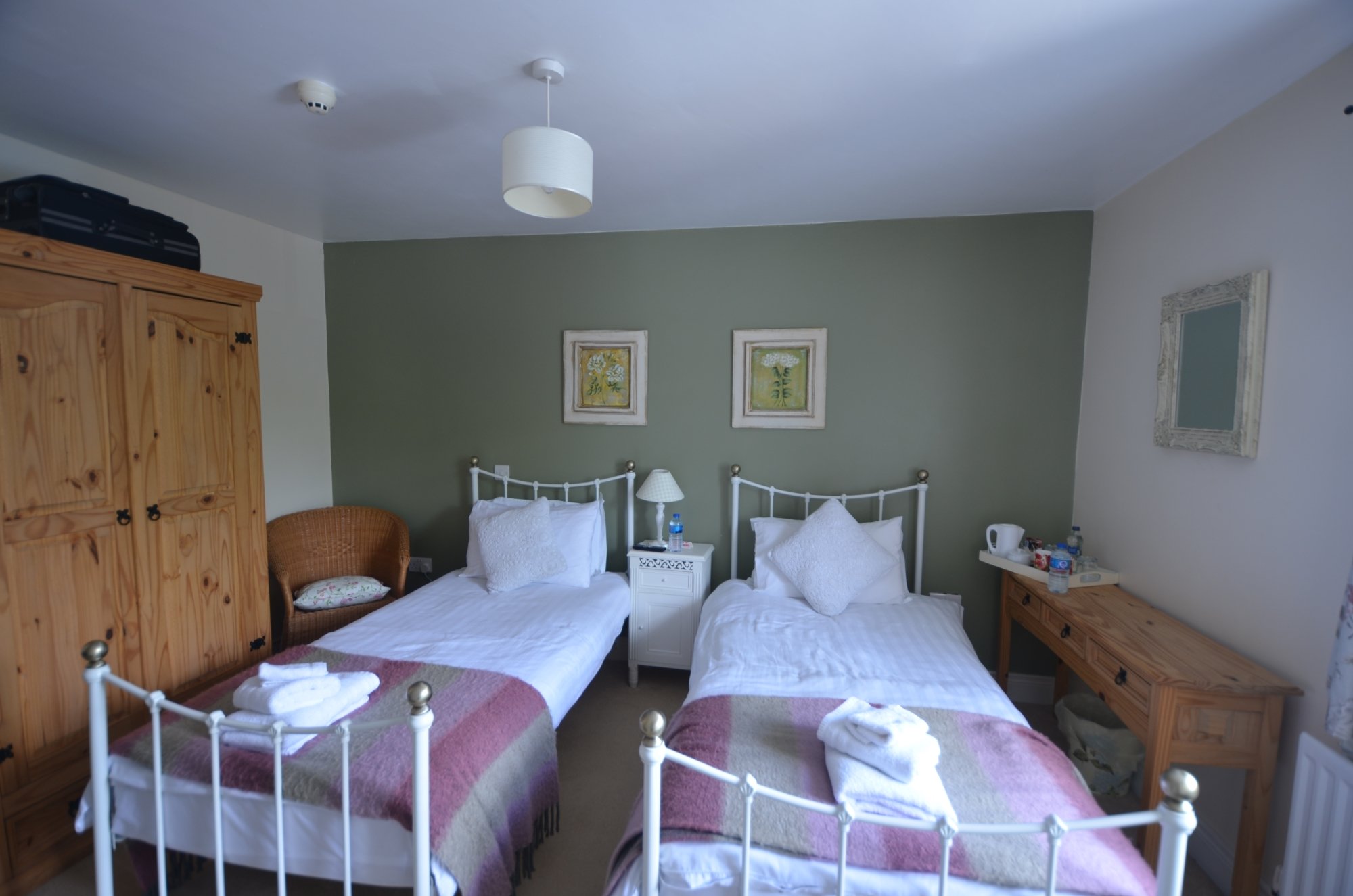 Sixty Six Bed & Breakfast-官方