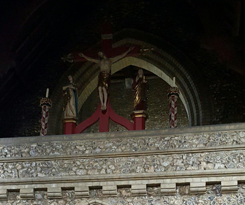 Alton Abbey景点图片