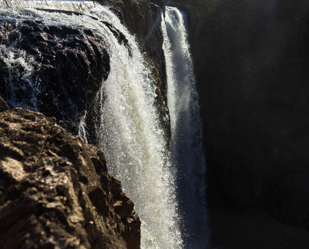 Bao Dai Waterfall (Thac Bao Dai)景点图片