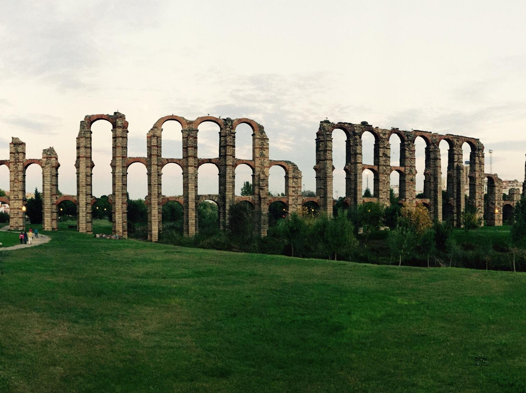 Acueducto de los Milagros-梅里达必去景点