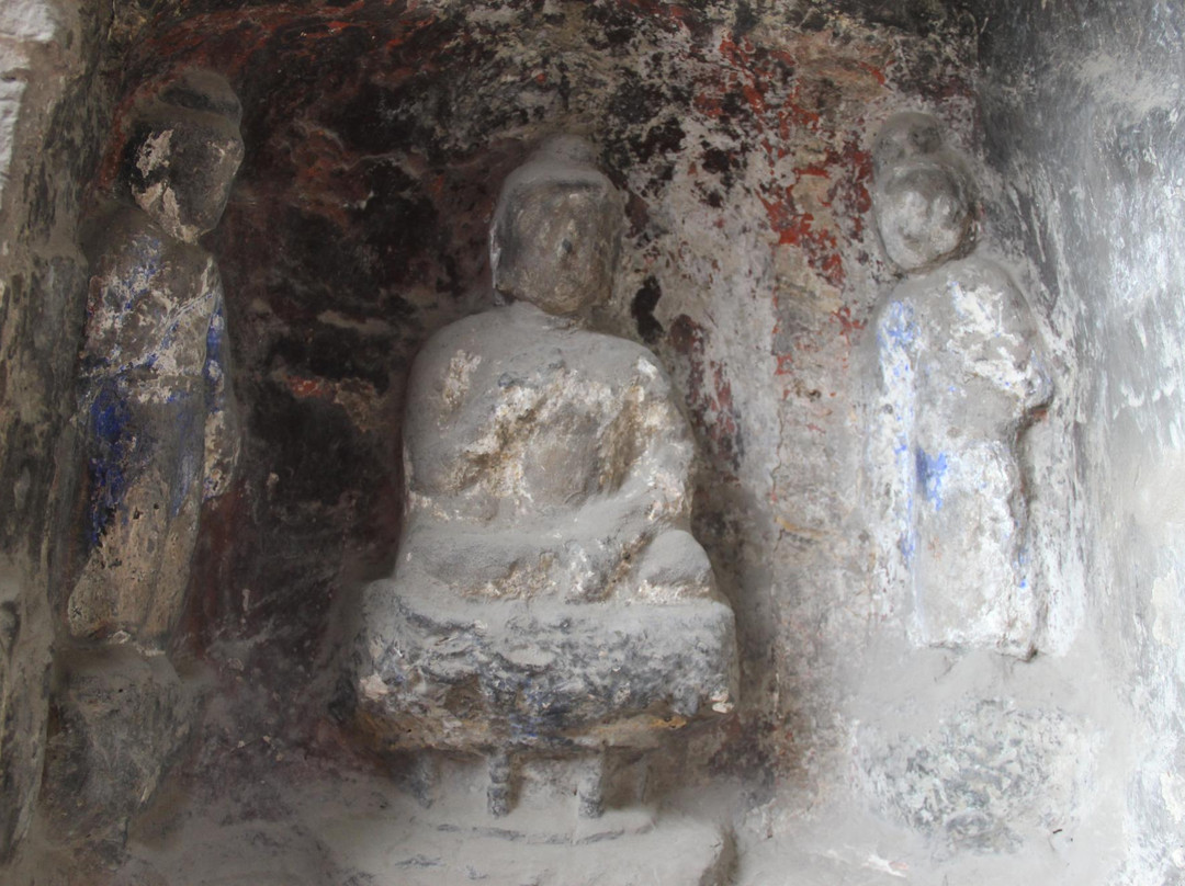 响堂山石窟-邯郸市必去景点