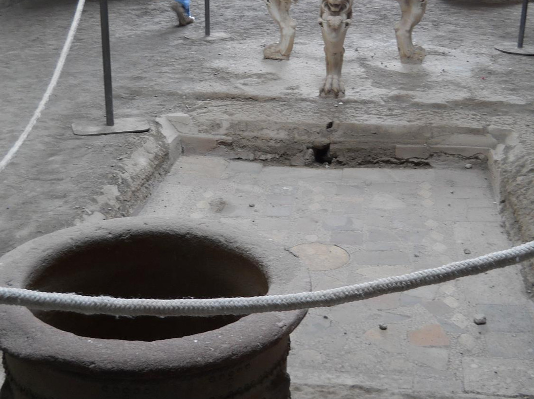 Casa di Casca Longus o dei Quadretti teatrali景点图片