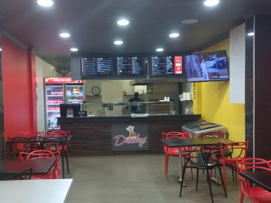 班伯利餐馆和美食-Drooley's Pizza Lounge