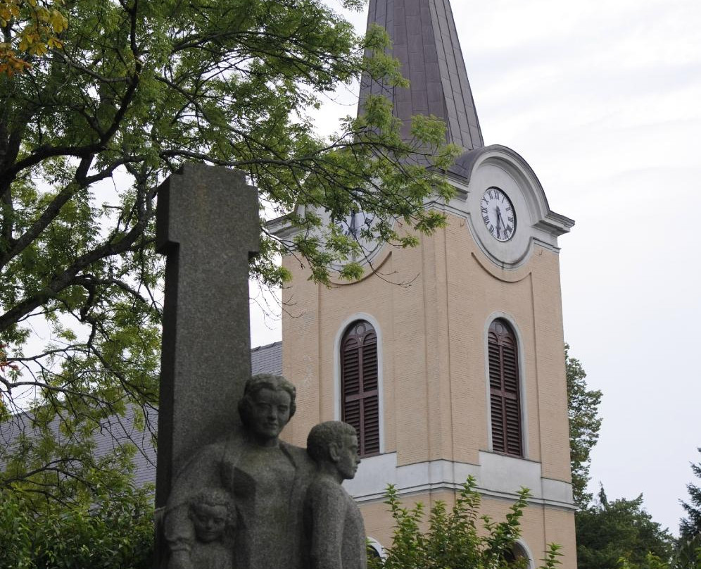Larvik Church-拉尔维克必去景点