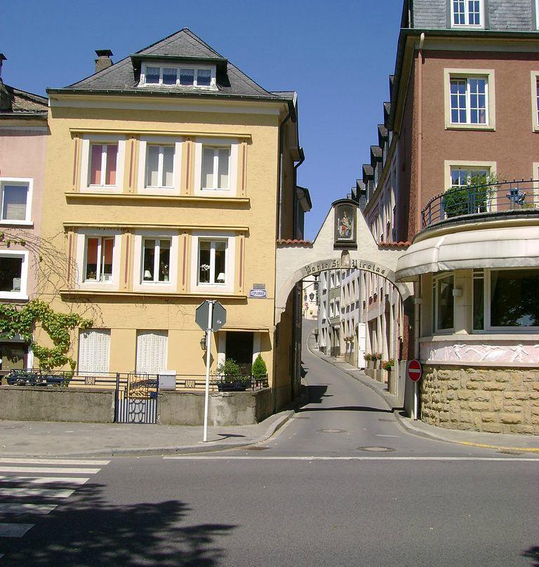 Remich旅游景点-Porte Saint-Nicolas