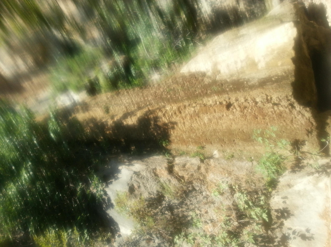 Waterfall of Milona-Koutsounari必去景点