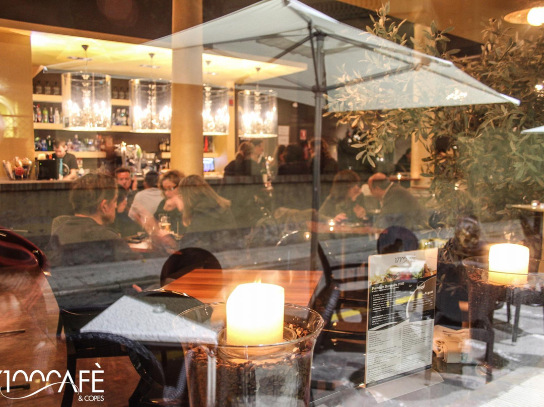 17100 CAFE & COPES景点图片