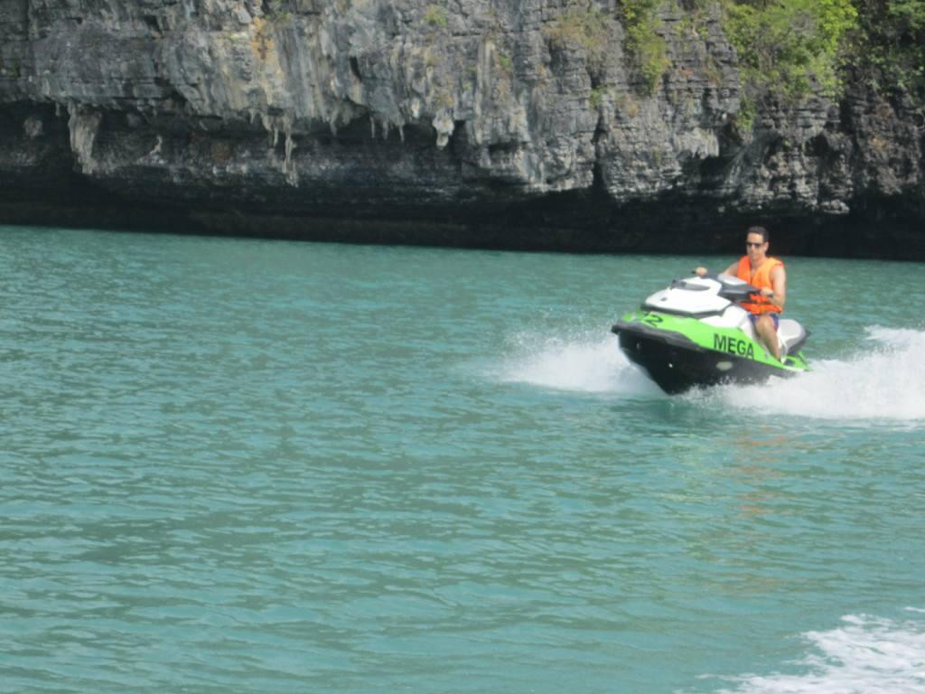 大型水上运动-喷气滑雪之旅-兰卡威必去景点