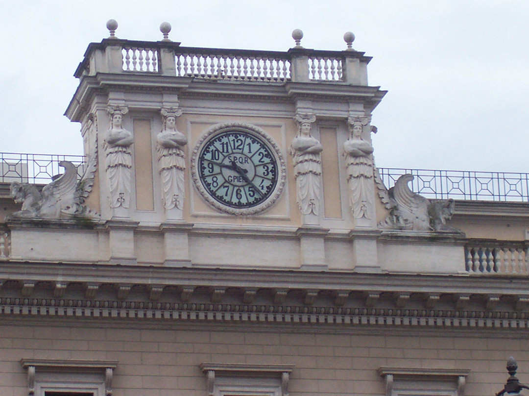 奥里亚斯圆柱-罗马必去景点