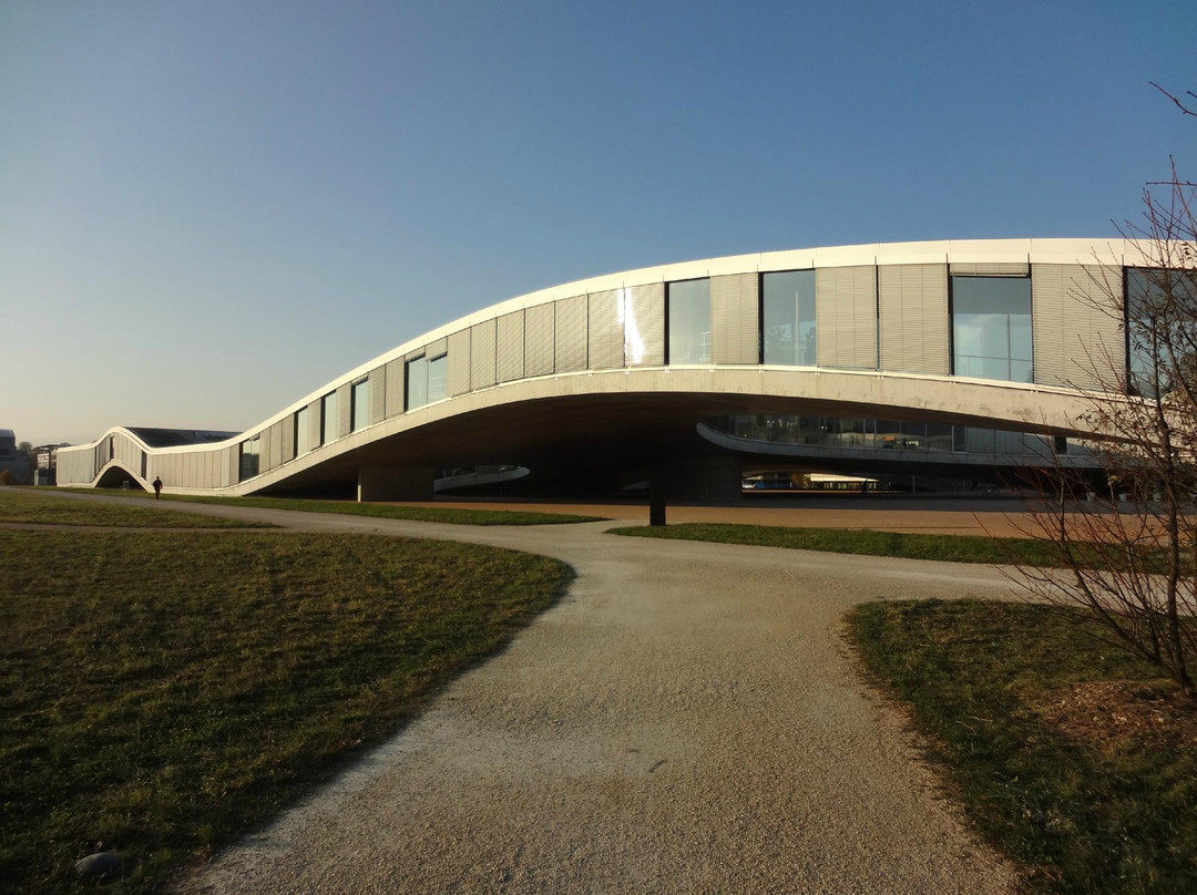 Rolex Learning Center EPFL景点图片