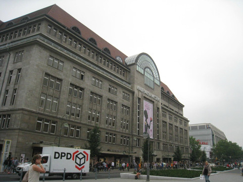 卡迪威百货公司-柏林必去景点