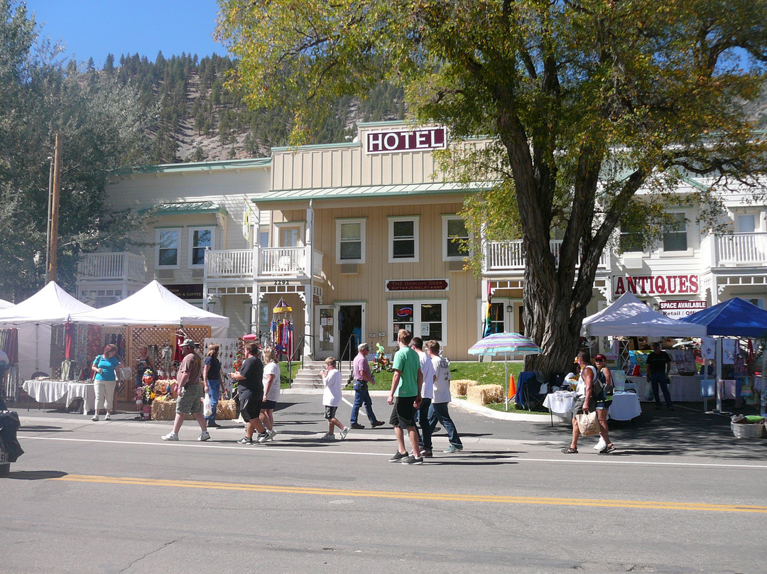 Genoa Country Inn主图