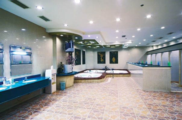 丹东中联大酒店(鸭绿江断桥店)主图