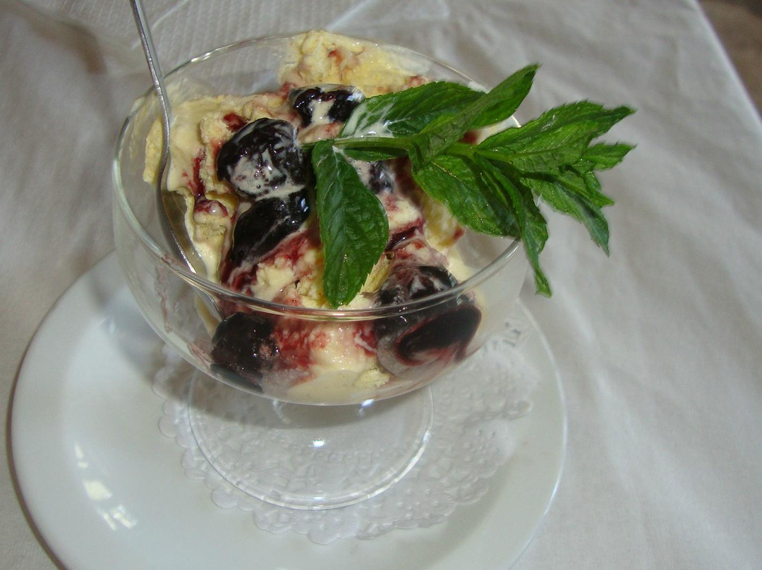 Vouni餐馆和美食-Orea Hellas Greek Tavera