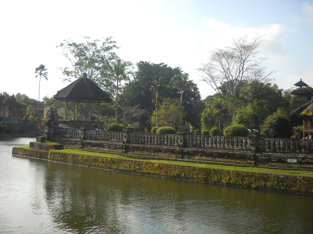 塔曼阿云寺-孟格威必去景点