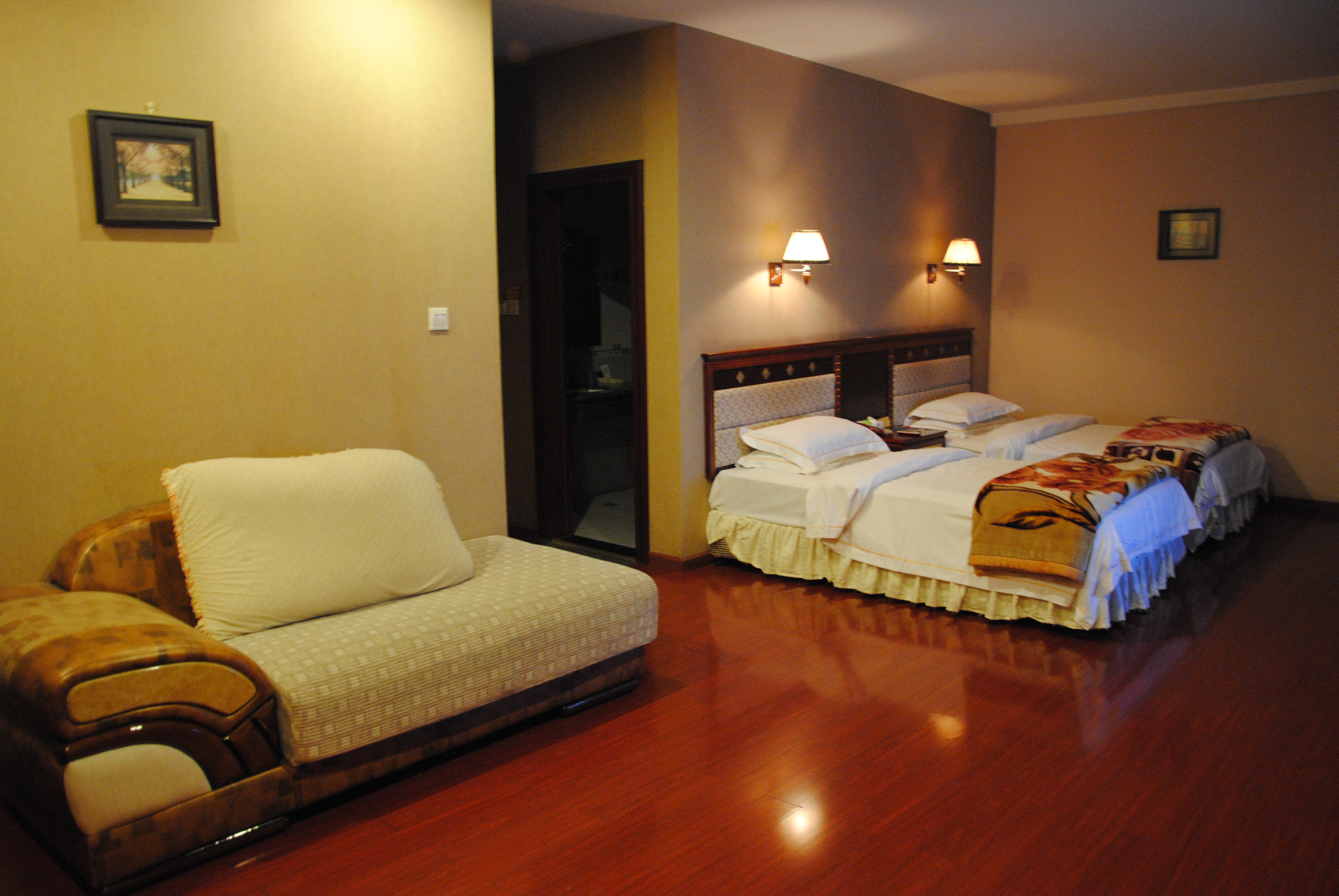 香榭丽拉大酒店-官方