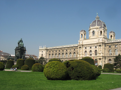 Maria Theresia Denkmal-维也纳必去景点