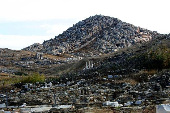 Mount Kynthos-提洛岛必去景点