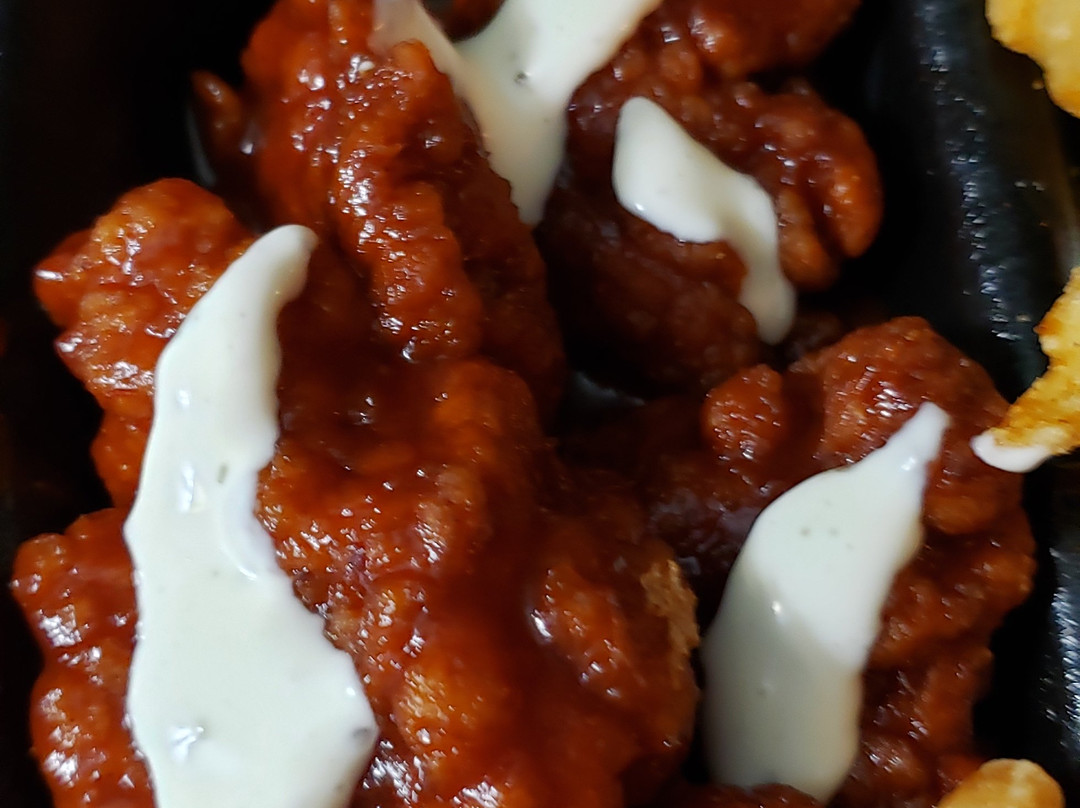 Zaxbys Chicken Fingers & Buffalo Wings