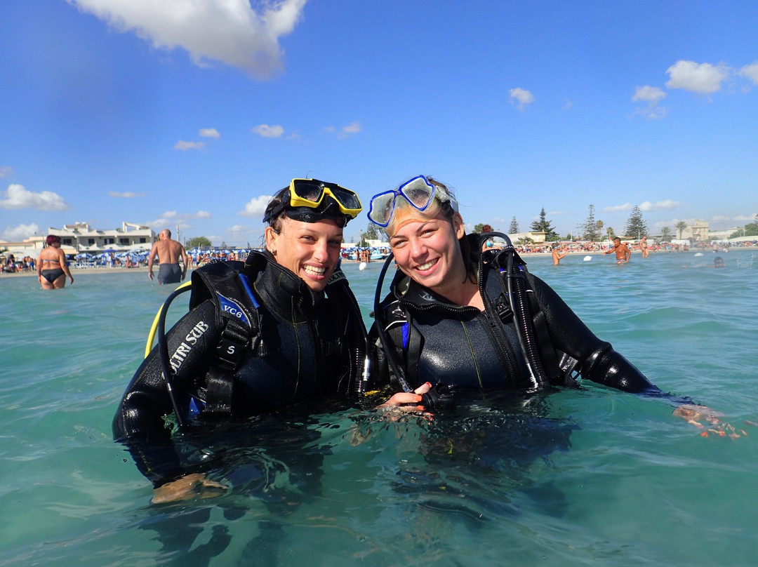 Dive Pros-马扎拉－德尔瓦洛必去景点